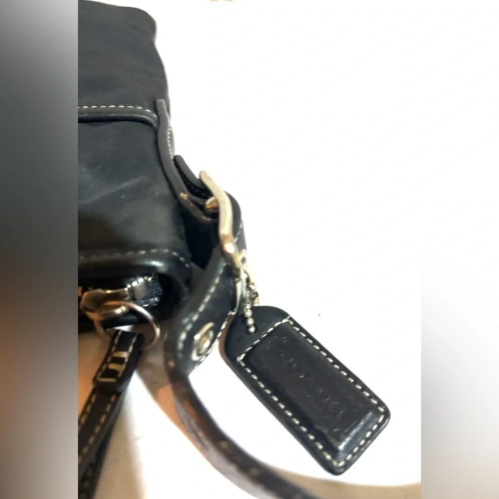Coach nlyon vintage Elegant Black crossbody Bag